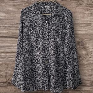 NICOLA Women's Black & White Abstract Print Button-Up Blouse Size L